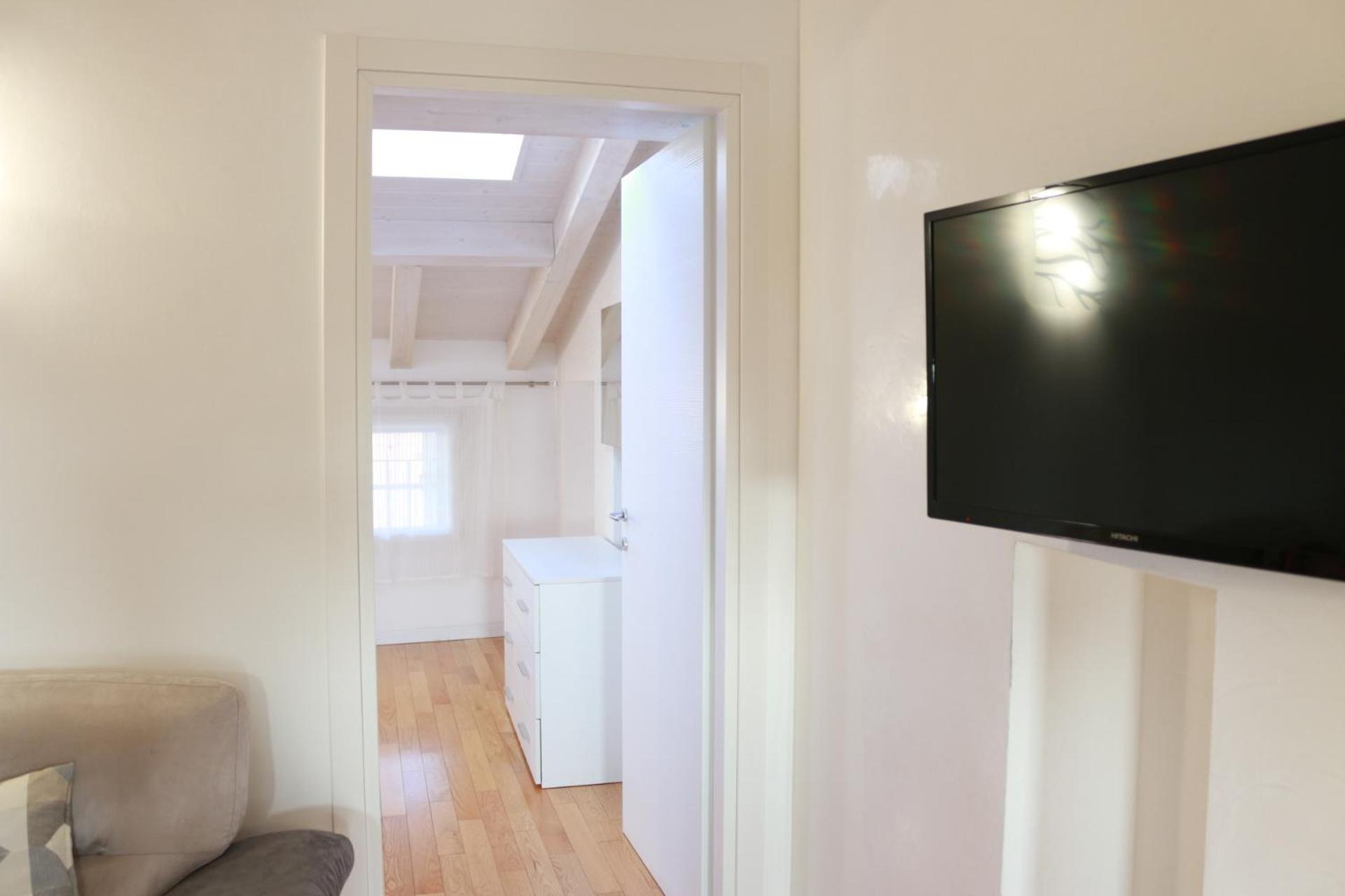 Locazione Turistica Aquila 3 Apartment Verona Luaran gambar