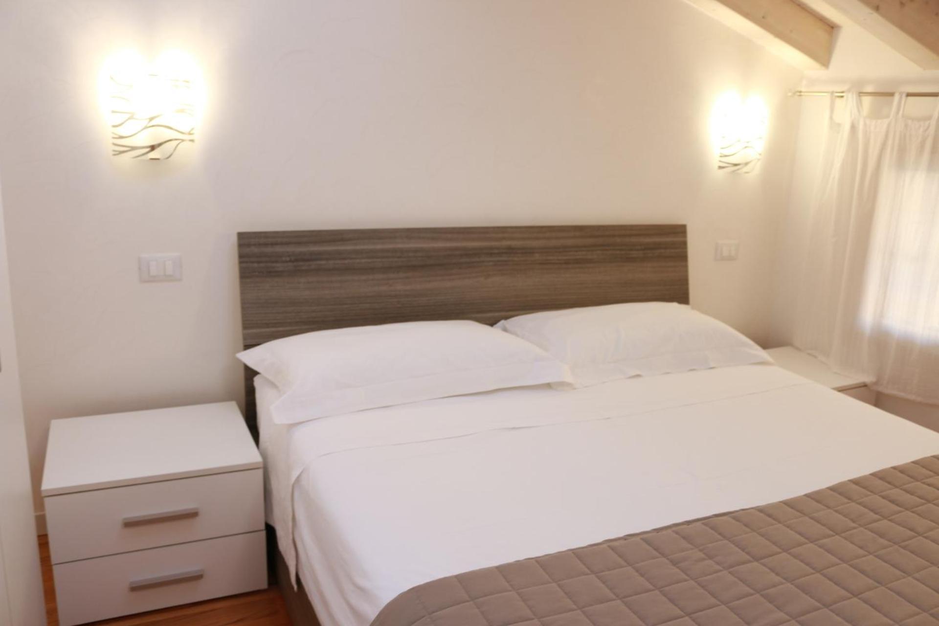 Locazione Turistica Aquila 3 Apartment Verona Luaran gambar